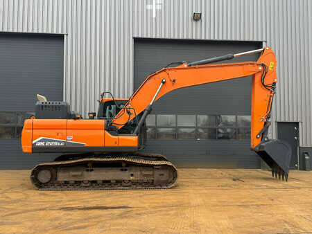 Escavadora de rastos 2022 Doosan DX225LC-7 (6)