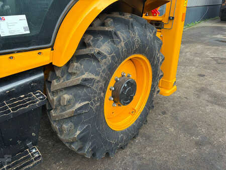 Rigid Backhoe Loader 2025 JCB 3DX (3CX) Plus 4x4 AC Cabin Hammerlines (16)