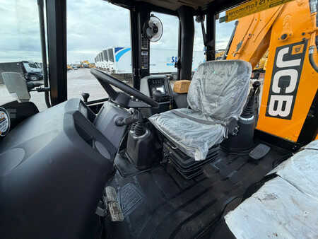 Rigid Backhoe Loader 2025 JCB 3DX 4x4 Telescopic boom, 6-1 bucket, AC Cabin Hammerlines (16)