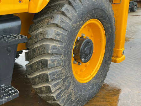 Rigid Backhoe Loader 2025 JCB 3DX 4x4 Telescopic boom, 6-1 bucket, AC Cabin Hammerlines (16)