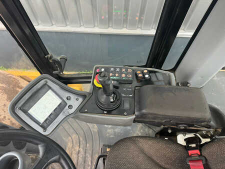 Single drum compactors 2018 Caterpillar CS64B (23)