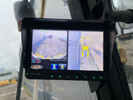 Single drum compactors 2018 Caterpillar CS66B (24)