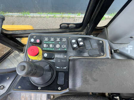 Single drum compactors 2019 Caterpillar CS66B (26)