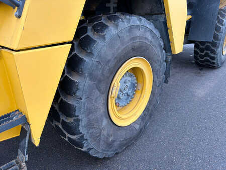 Knickgelenkte Muldenkipper/Dumper 2015 Komatsu HM300-3 (20)