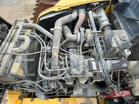 Knickgelenkte Muldenkipper/Dumper 2015 Komatsu HM300-3 (29)