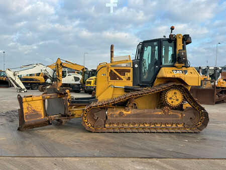 Grondschuivers 2012 Caterpillar D6N LGP (1)