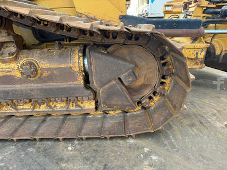 Grondschuivers 2012 Caterpillar D6N LGP (19)