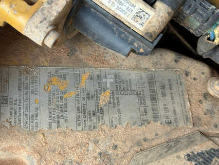 Grondschuivers 2012 Caterpillar D6N LGP (22)