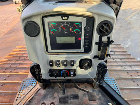 Grondschuivers 2012 Caterpillar D6N LGP (25)