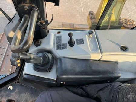 Grondschuivers 2012 Caterpillar D6N LGP (29)