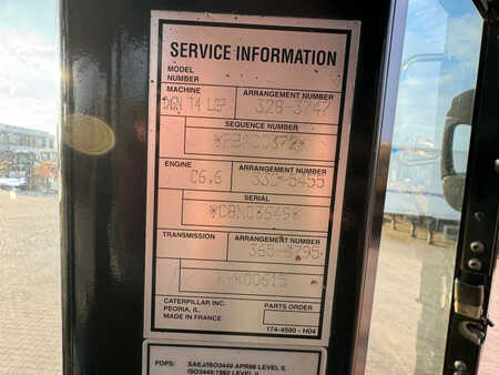 Grondschuivers 2012 Caterpillar D6N LGP (31)