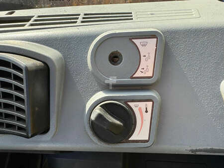 Compacteur monocylindre 2017 BOMAG BW213D-5 (23)