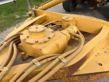 Równiarki 1998 Caterpillar 140H (20)