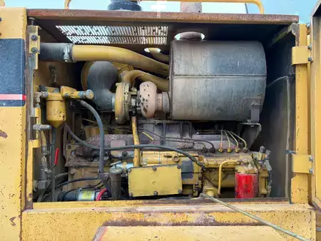 Równiarki 1998 Caterpillar 140H (28)