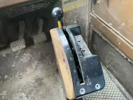 Tombereau rigide 1991 Caterpillar 773B (20)