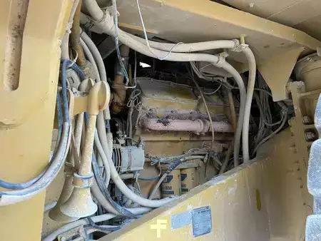 Tombereau rigide 1991 Caterpillar 773B (23)