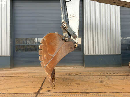 Bæltegraver 2015 Liebherr R950 SHD (8)