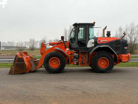 Cargadoras de ruedas 2015 Hitachi ZW180-5B-TPDX (1)