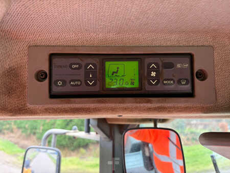 Cargadoras de ruedas 2015 Hitachi ZW180-5B-TPDX (23)