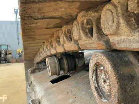 Pelles sur chenilles 2018 Kobelco SK350LC-10 (14)