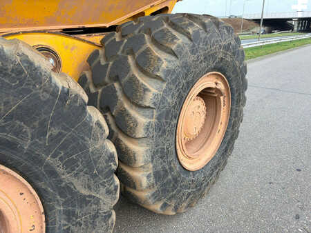 Knickgelenkte Muldenkipper/Dumper 2019 Bell B30E (12)