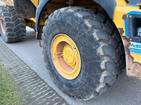 Knickgelenkte Muldenkipper/Dumper 2019 Bell B30E (13)