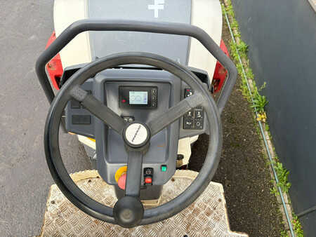 Tandem hengerek 2018 Dynapac CC1200 (17)