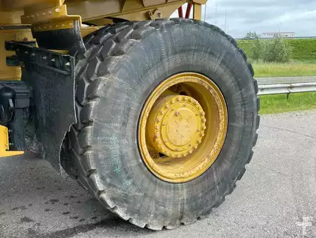Dumprar 2019 Caterpillar 770G (16)