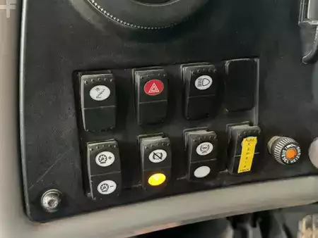 Dumprar 2019 Caterpillar 770G (24)