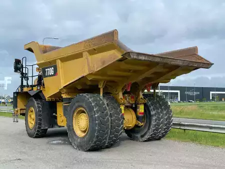 Dumprar 2019 Caterpillar 770G (3)