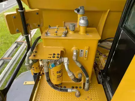 Dumprar 2019 Caterpillar 770G (30)