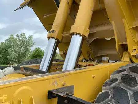 Dumprar 2019 Caterpillar 770G (36)