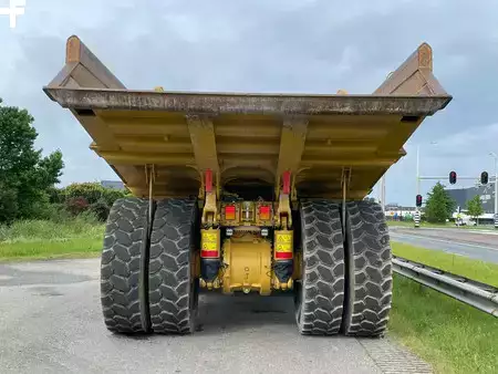Dumprar 2019 Caterpillar 770G (4)