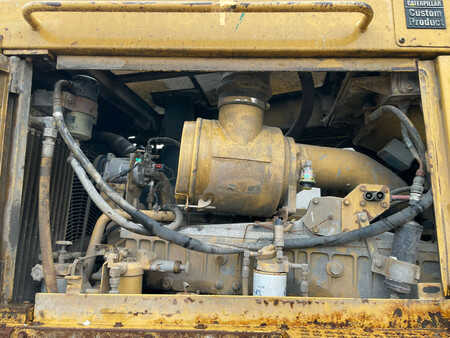 Bulldosere 1992 Caterpillar D8N (27)