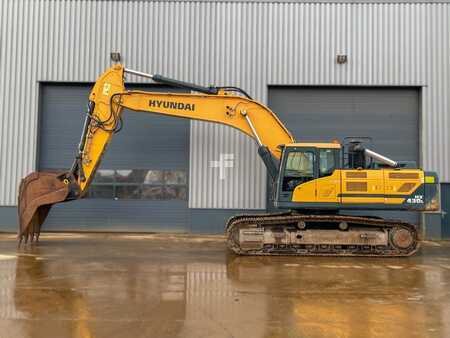 Koparki gąsienicowe 2017 Hyundai HX 430L (1)