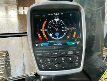 Koparki gąsienicowe 2017 Hyundai HX 430L (14)