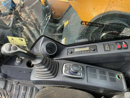 Koparki gąsienicowe 2017 Hyundai HX 430L (16)