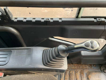 Koparki gąsienicowe 2017 Hyundai HX 430L (17)