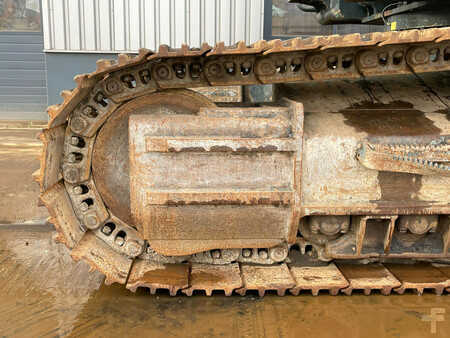 Koparki gąsienicowe 2017 Hyundai HX 430L (18)