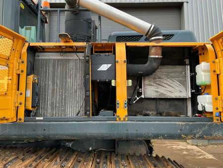 Koparki gąsienicowe 2017 Hyundai HX 430L (29)