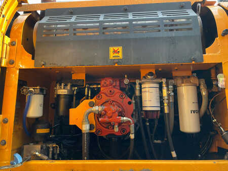 Koparki gąsienicowe 2017 Hyundai HX 430L (32)