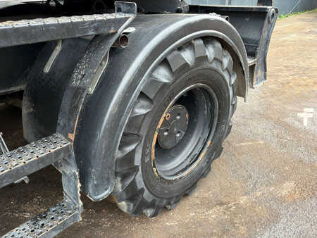 Mobil grävmaskin 2015 Caterpillar M318F (12)