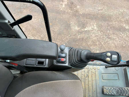 Mobil grävmaskin 2015 Caterpillar M318F (19)