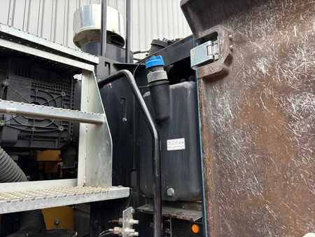 Mobil grävmaskin 2015 Caterpillar M318F (30)