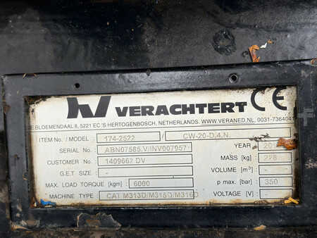 Mobil grävmaskin 2015 Caterpillar M318F (32)