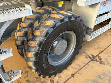 Mobilní jeřáby 2022 Sennebogen 613E (23)