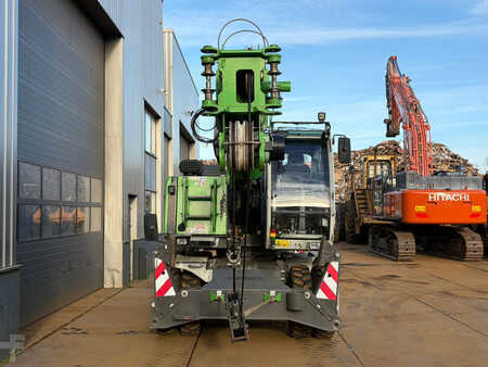 Mobilní jeřáby 2022 Sennebogen 613E (8)