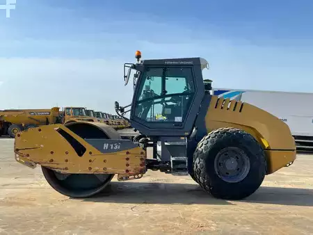 Tiejyrät 2016 Hamm H13i (1)