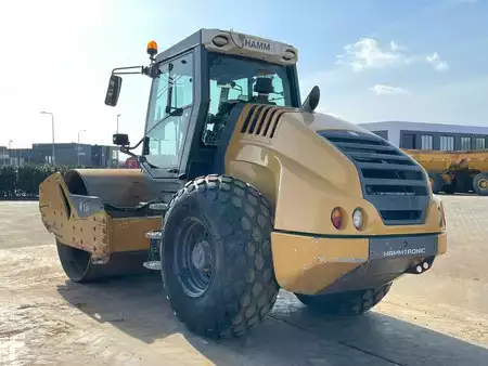 Tiejyrät 2016 Hamm H13i (3)