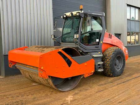 Komprimator 2017 Hamm H13i (2)